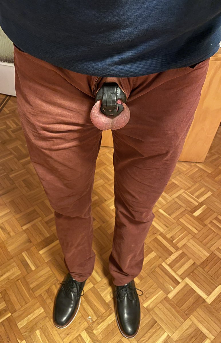xantun1's tweet photo. Bilder zur Kontrolle. Ordentlich verschlossen. 🥰 https://t.co/hj3FjQ8Khg