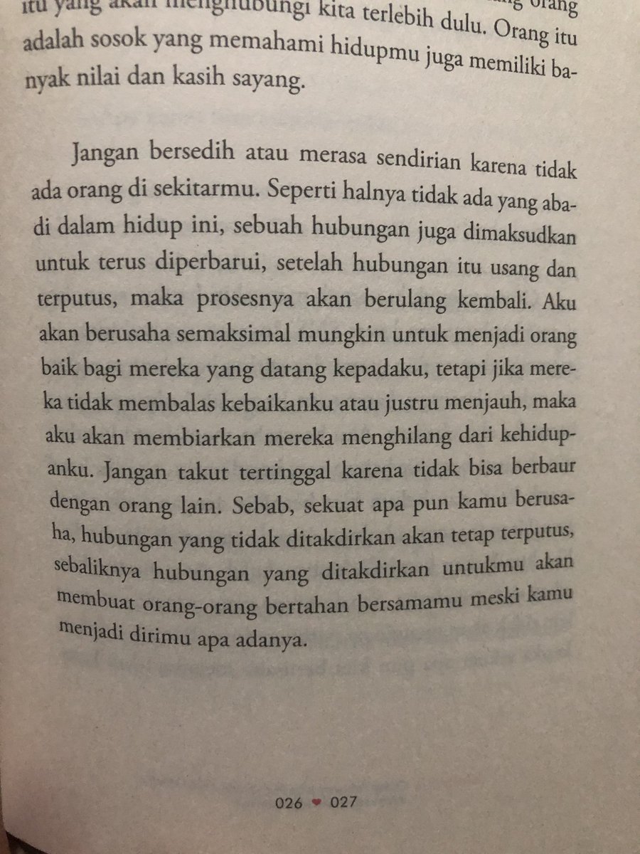 cozeey_'s tweet photo. 🙏🏻langsung nemu buku yang relate https://t.co/nkL4IDBCUp