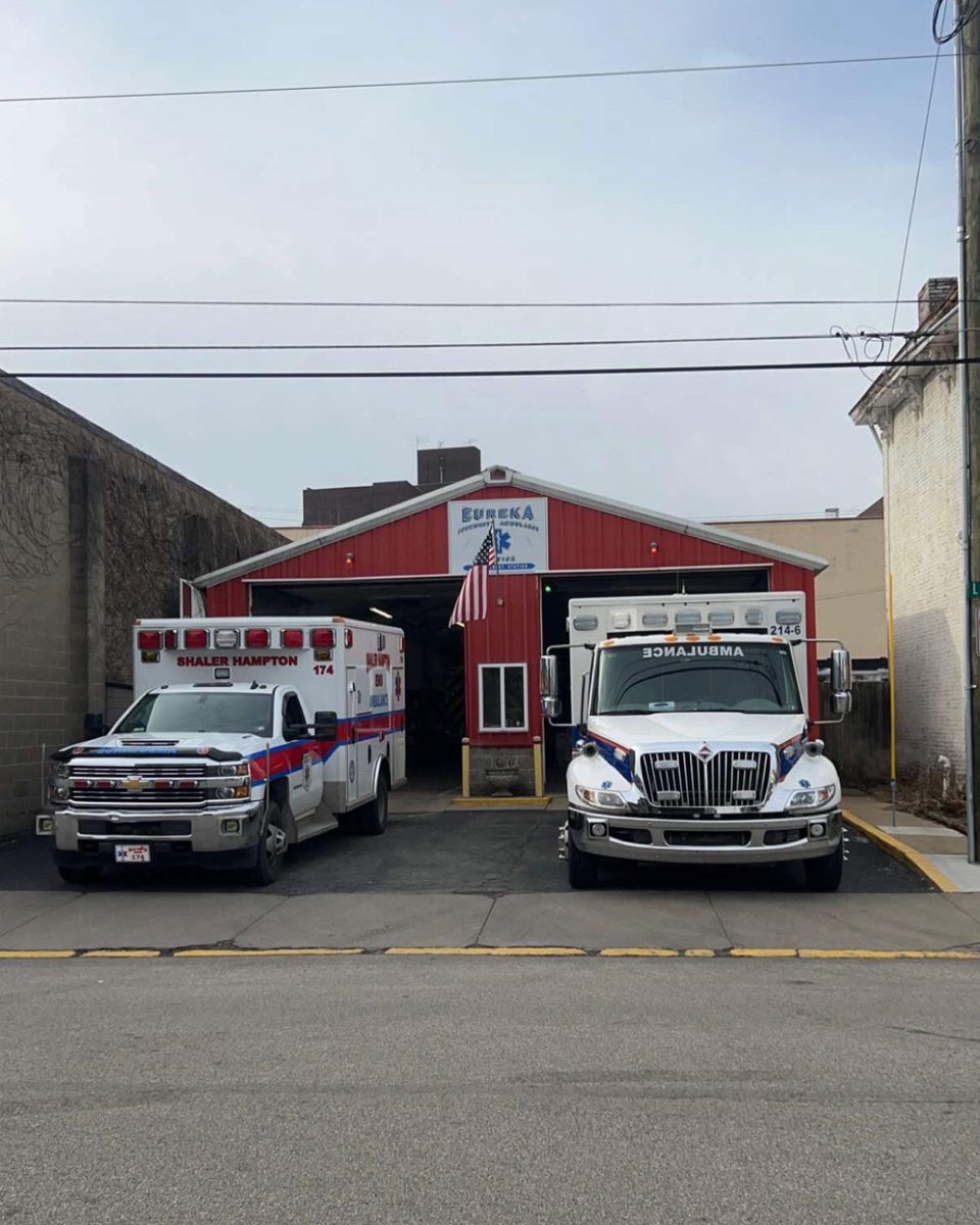 RossWestViewEMS's tweet photo. Ross/West View EMSA, along with our partners from Shaler Hampton EMS, are providing EMS coverage today in the Tarentum area.  Our fire and EMS peers in the AK valley are supporting local law enforcement with the funeral for Chief Justin McIntire. https://t.co/eA7LGjOOOP