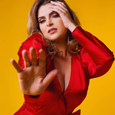 gitanapimentel's tweet photo. #NovaFotoDePerfil https://t.co/Wq9suUesBO