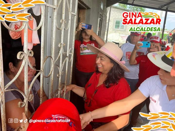 RadioHuancavilk's tweet photo. Ab. Gina Salazar, candidata a la alcaldía del cantón Daule por PSP, lista 3 recorrió los recintos de San Lorenzo y Bella Vista https://t.co/iJ5PrNMT2g