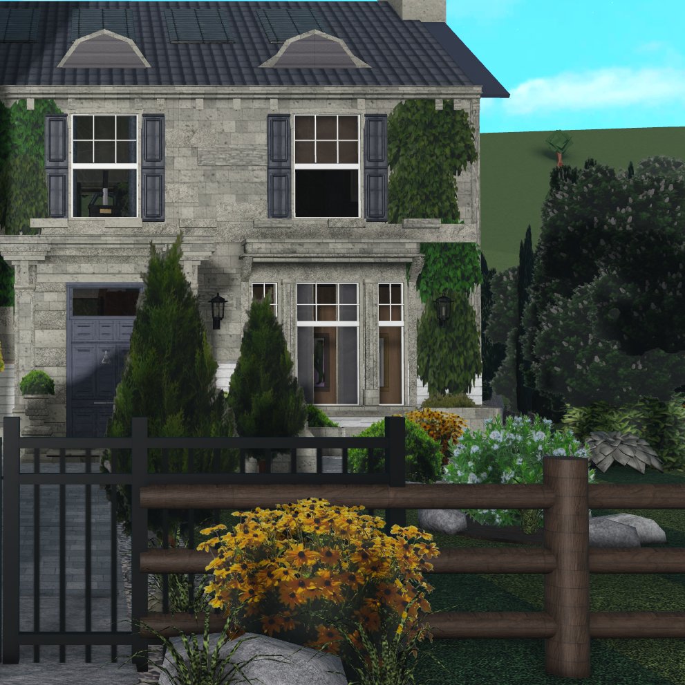 English manor era<3

I finally finished this build :))) These 4 pics are my favourite so I would share. I highly appreciate any likes and retweets if u could.

Tagging people I wanna share this with :)))

#bloxburg #architecture #roblox #house #welcometobloxburg #bloxburgbuilds
