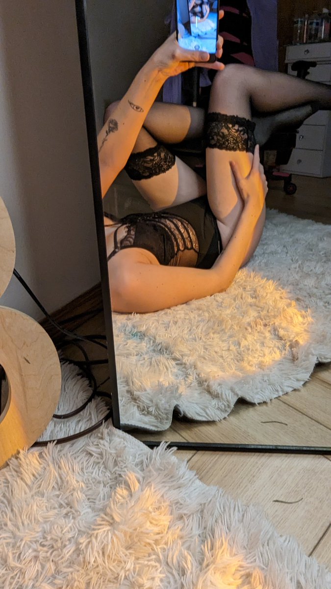 Buttons_Bottom's tweet photo. New Photos On OnlyFans!! 5$ Off Last Years Price, And 5% Off For The Next 5SuBs!! #fansonly #onlyfans #sexy #model #onlyfansgirl #lingerie #follow #fans #explorepage #onlyfan #of #onlyfanz #b #subscribe #explore #onlyfansgirls #linkinbio #onlyfansmodel #bbw #contentcreator #like https://t.co/2kWOIn4y5c
