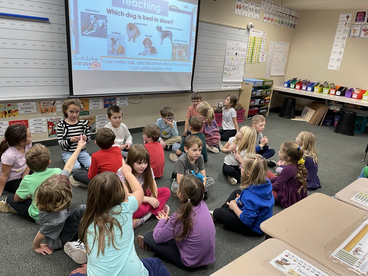 We are thinking about hooking our audience to share an opinion!  This group is off and writing this quarter! ✍️ 🎉