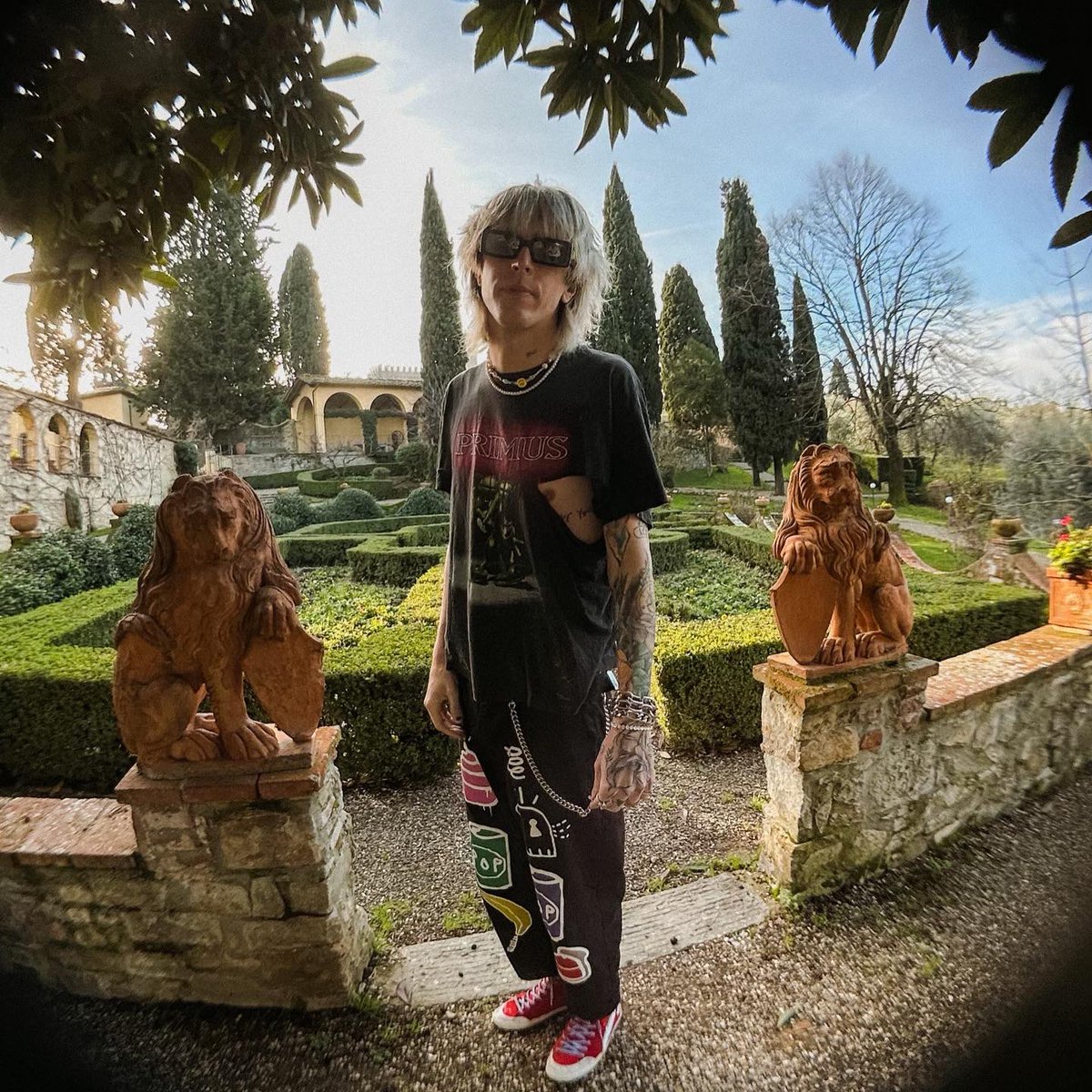 Italy is so sick it makes me wish Italians were real