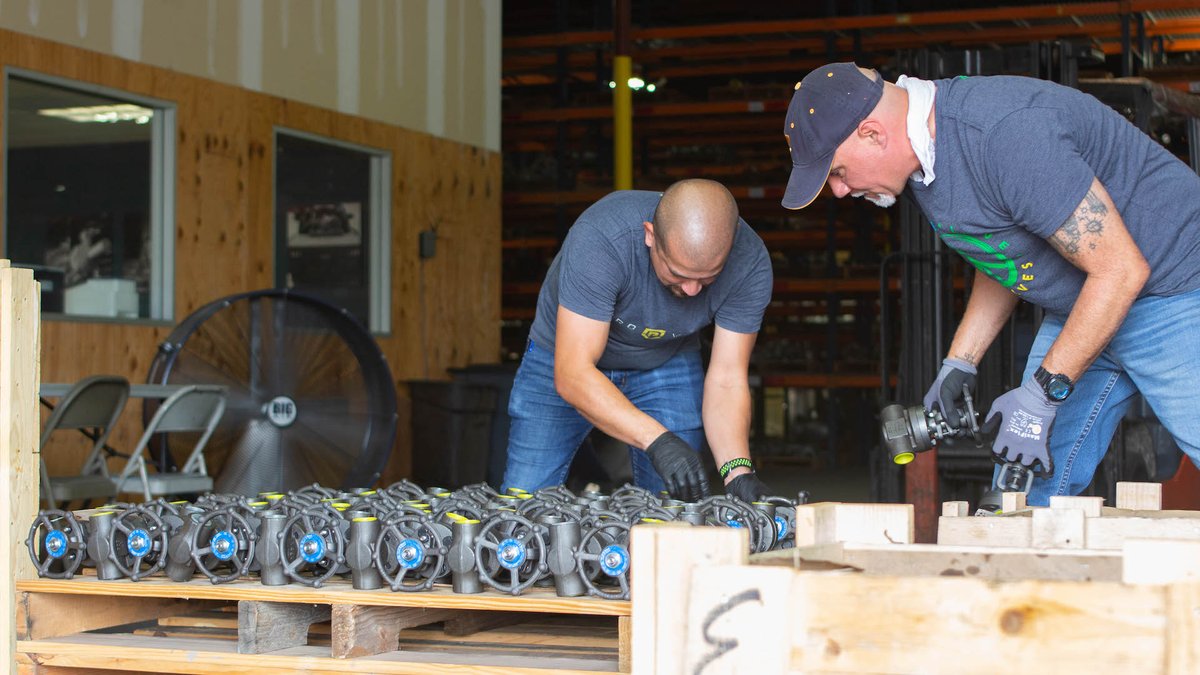 PetroValveInc's tweet photo. Happy Wednesday from our PV Team. What valves can we quote for you today? Shop now at https://t.co/QKcEyWyy7O or call us at 713-676-1212!
#Valves #ValveSupplier #Energy #OilandGas #GateValves #GlobeValves #CheckValves https://t.co/H3aLtjR89Q
