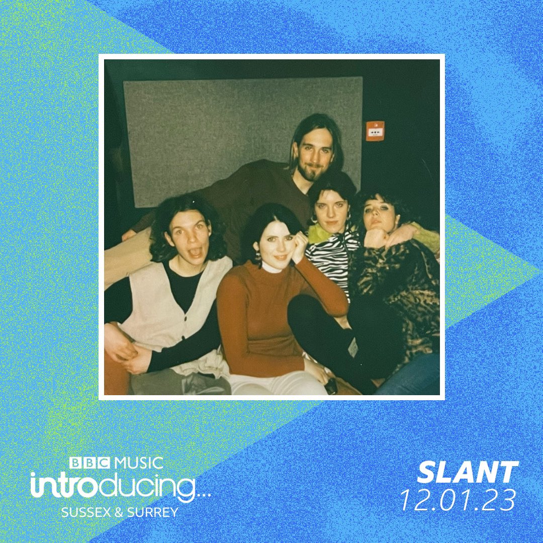 HNY friends !! Catch us on the airwaves LIVE tomorrow on BBC Introducing in Sussex & Surrey from 8pm tomorrow to hear us play some tunes & answer some Q’s direct from us to your earholes 🌟🌟don’t forget to text in (you need to start texts with the word ‘radio’) on 81333