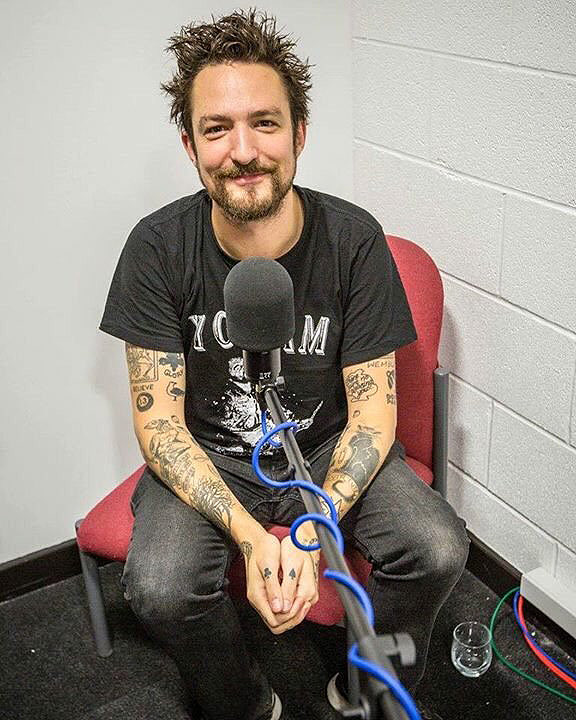 We’ve just been rummaging through the old photographs and found this shot of when <a href="/frankturner/">Frank Turner</a> called in to the Sine FM #radio studios to do a quick live session on the @TheFirst45 show before he played at <a href="/DoncasterDome/">The Doncaster Dome</a>. What a gent 😉

#music #Legend #Doncaster #Yorkshire