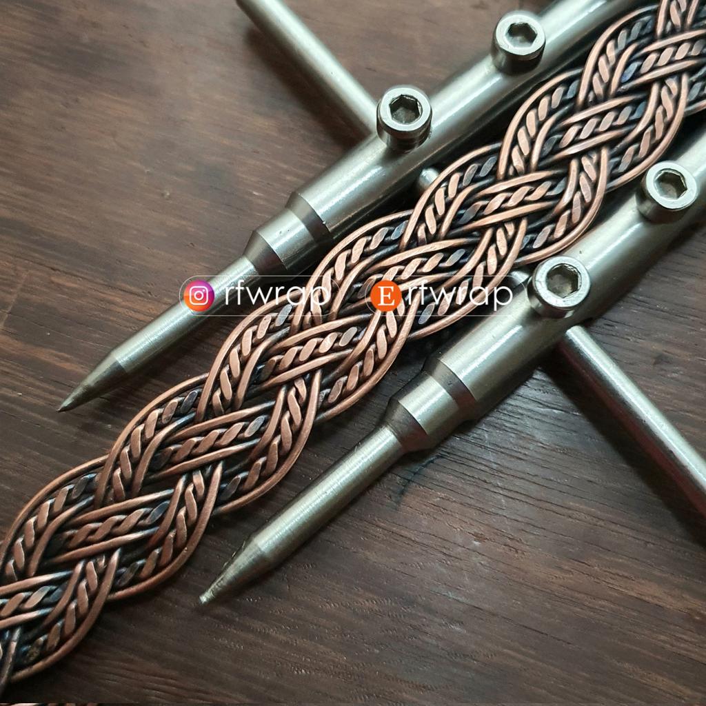 rfwrap's tweet photo. Bracelets work 
#art #handmade https://t.co/4a65eOueUr