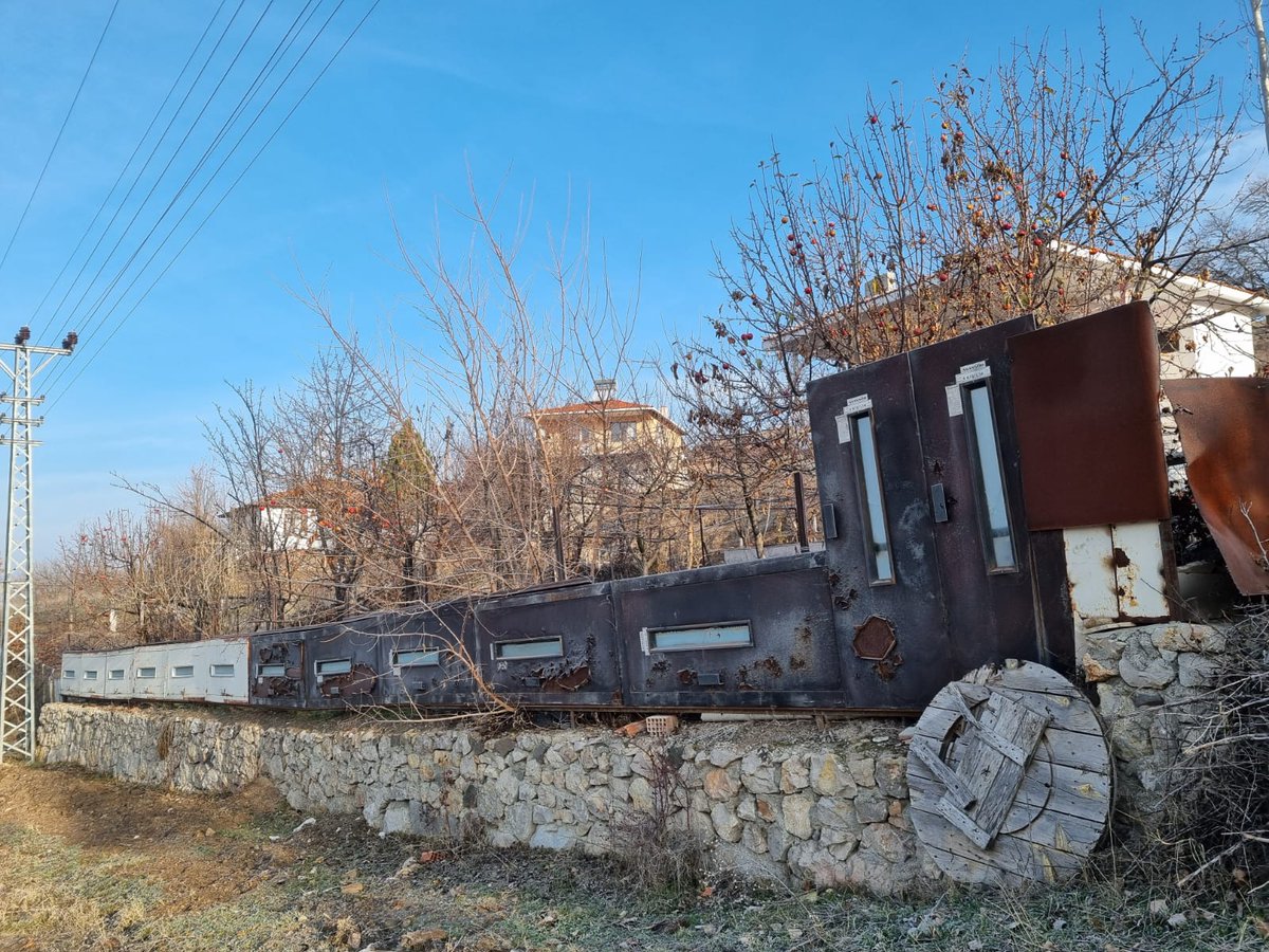 Çorum a tren geldi. Darısı uçağa.... 😂😂Laçin..