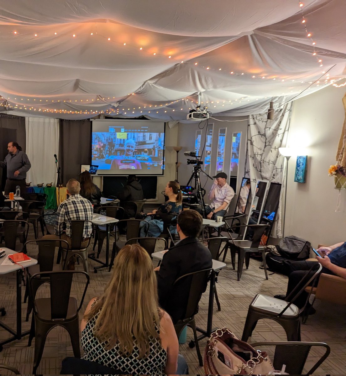 themarkmasters's tweet photo. End of a biz group meeting in downtown #ColoradoSprings I presented at today. Sold about 10 tickets to my headlining shows this wknd @3escomedy. Several people remembered me presenting pre pandemic. Slow and steady wins the race. #onefanatatime https://t.co/dXndCROHtu