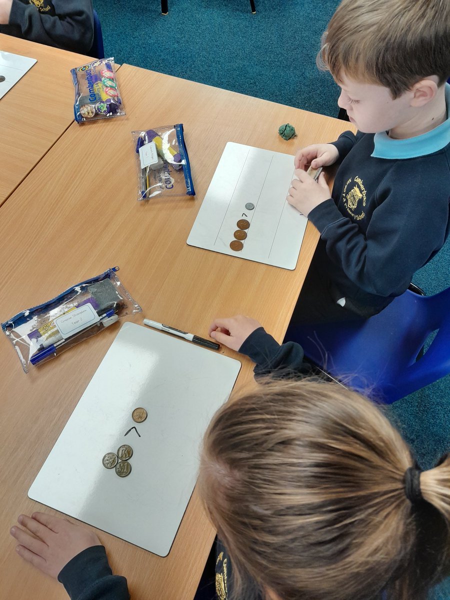 Miss Collins tweet media