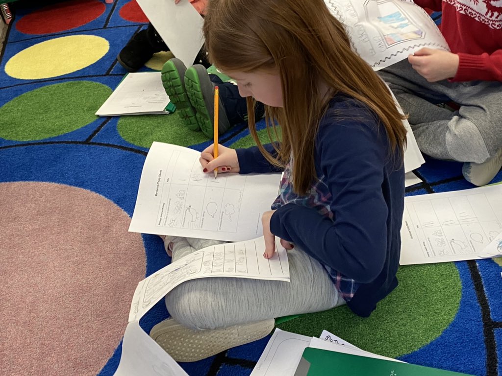 Using our strategy tally sheet to help us revise our writing. #sdwwrites <a href="/HShedgehogs/">Hadfield School</a>