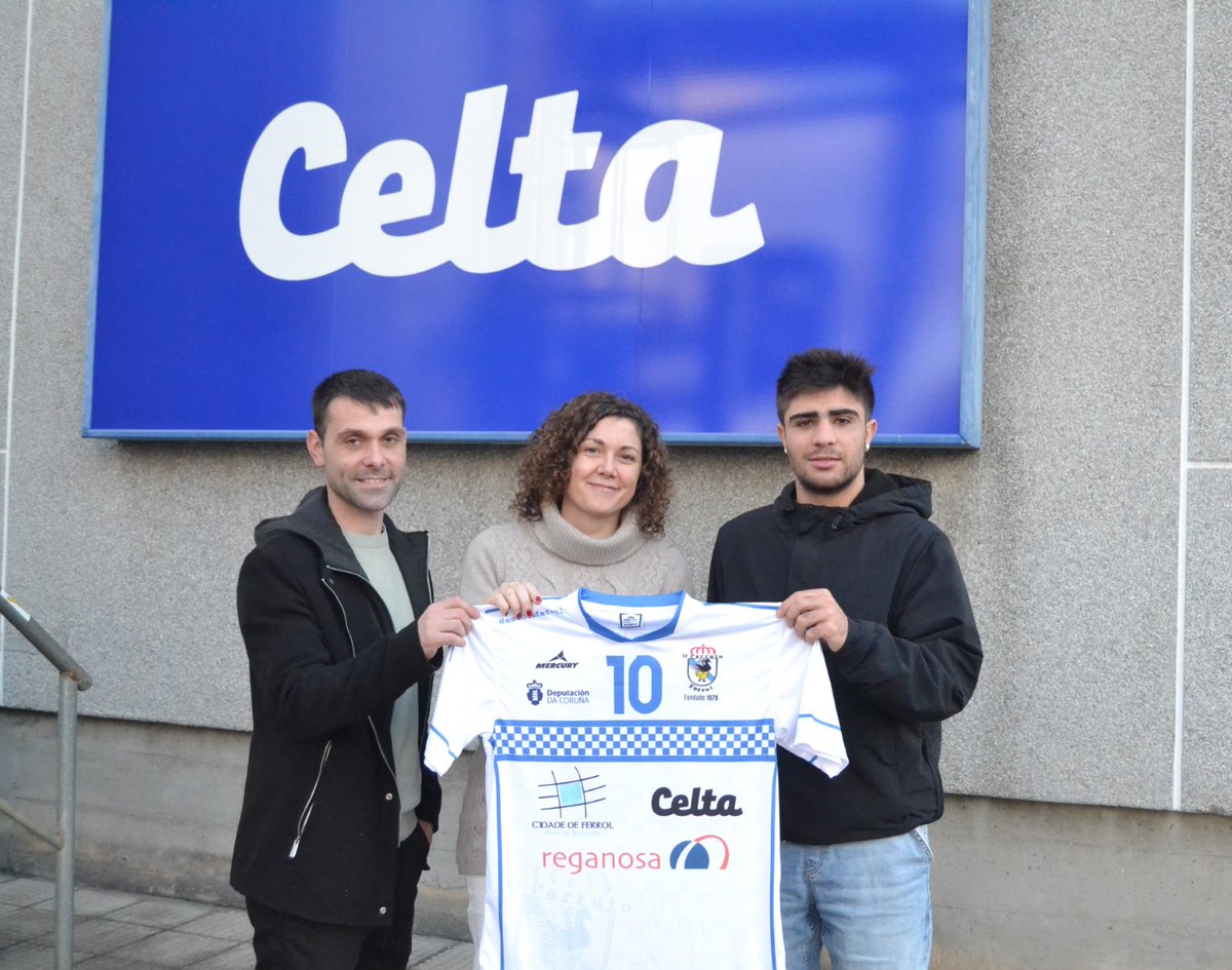 😉 Este miércoles ha hablado nuestra última llegada a la familia parrula!

🦆 Novoa (@davidno39925877) fue presentado en Leche Celta

💪 El nuevo jugador parrulo quiere ayudar al equipo a lograr el objetivo en esta temporada!

🔗 oparrulofs.es/novoa-fue-pres…