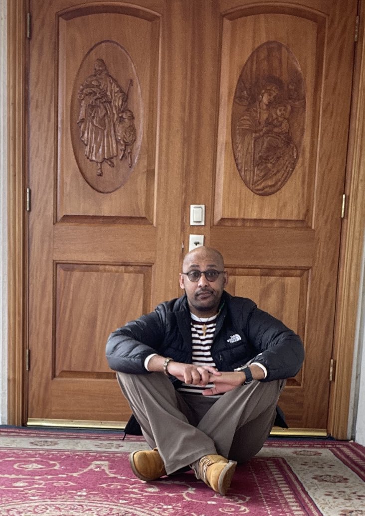 OrtodoxMD's tweet photo. What a beautiful piece of art on the doors of St Mary’s Ethiopian Orthodox Tewahedo Church in Los Angeles! 🇪🇹☦️
#OrthodoxChristianity
#AncientFaith
#ReligionOfTheApostles
#FoundedByJesusChrist
#Since33AD https://t.co/cK4nc3LESn