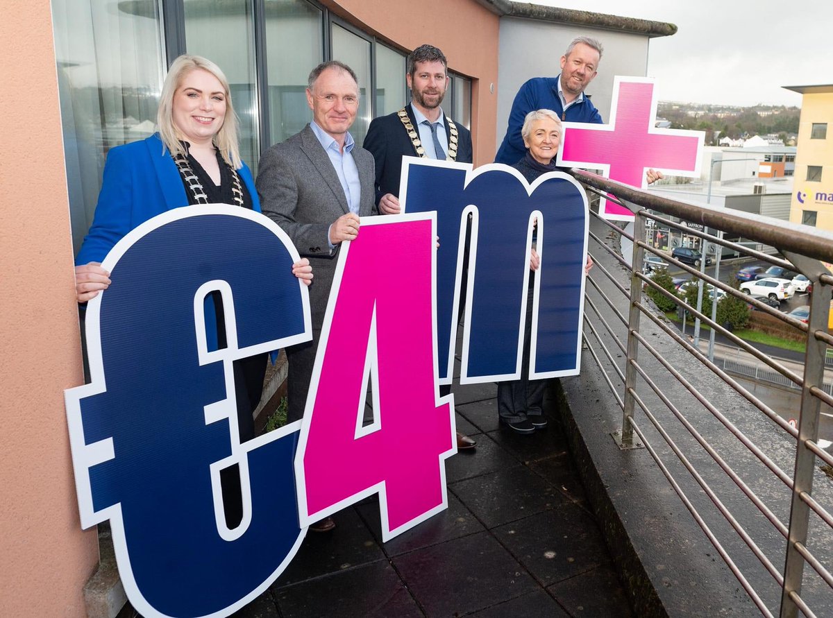 JimmystaffordDJ's tweet photo. ShopLK, Letterkenny’s shop local initiative,has reached another amazing milestone that will make 2022 another record-breaking year 🥳🤩
Annual sales of @Shoplk1 gift cards have topped the €4 MILLION mark for the 1st time, a huge milestone for the initiative. 
#HastobeLetterkenny https://t.co/lQJq3tJTXW