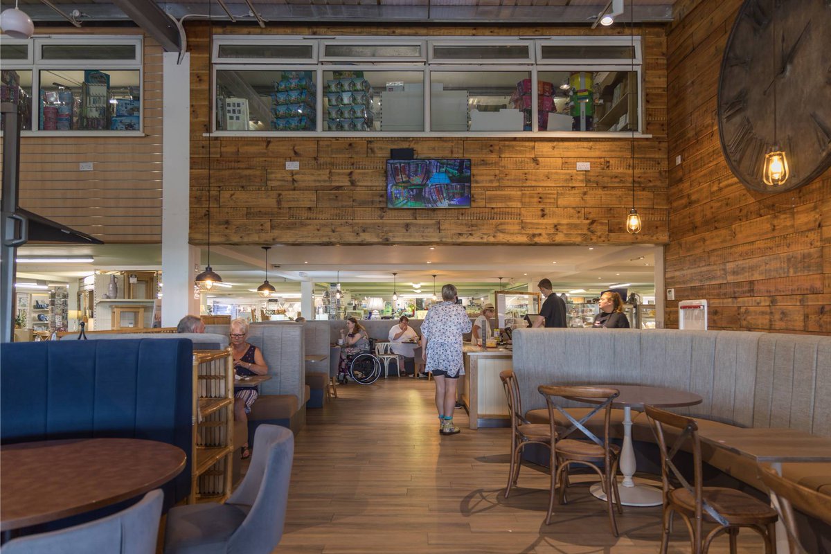 PlaceArchLtd's tweet photo. Looking to upgrade or enlarge a commercial space?

The extra space made all the difference to the Fat Hippo Café in Homeleigh Garden Centre.

The extended space has allowed the centre to capitalise on the beautiful views.

See our portfolio for more: https://t.co/nrNYcrTeu0 https://t.co/be0Zi2FgPI