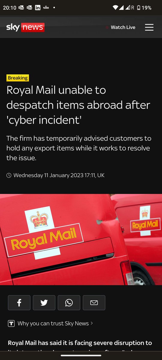 qziq's tweet image. A real picture!#brokenvan #royalfail #royalmail