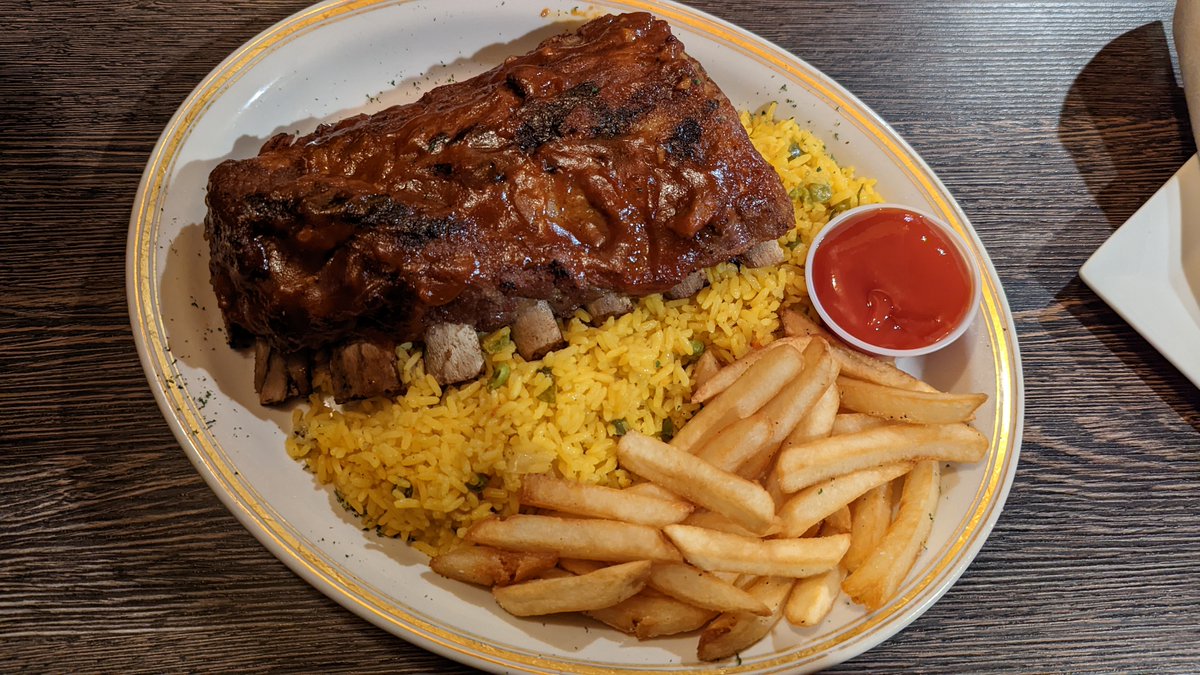 CubaNuNJ's tweet photo. Weekend Special, tender full rack baby back ribs, glazed with our homemade BBQ sauce, yellow rice and french fries. #CubaNu #CubaNJ Rahway, New Jersey #CubanRestaurant #SpanishFood https://t.co/iOEQ6DgzOq https://t.co/u798GFgxPI