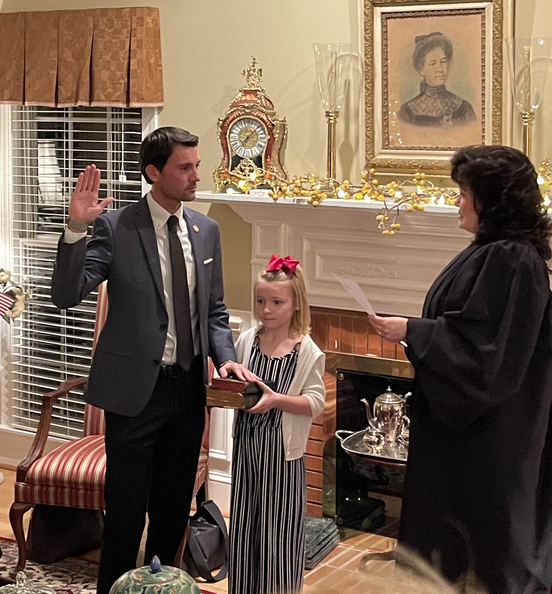 JonHardister's tweet photo. It is an honor to be sworn-in to continue serving in the NC House. Thank you to Judge April Wood for administering the Oath of Office and Abbi Hardister (my Cousin’s daughter) for holding the Bible. #ncpol #ncga https://t.co/Q9PYqCQR93