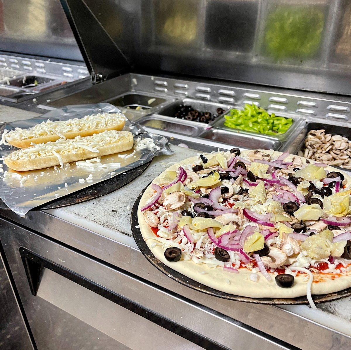 Pizza Port Morro Bay tweet media