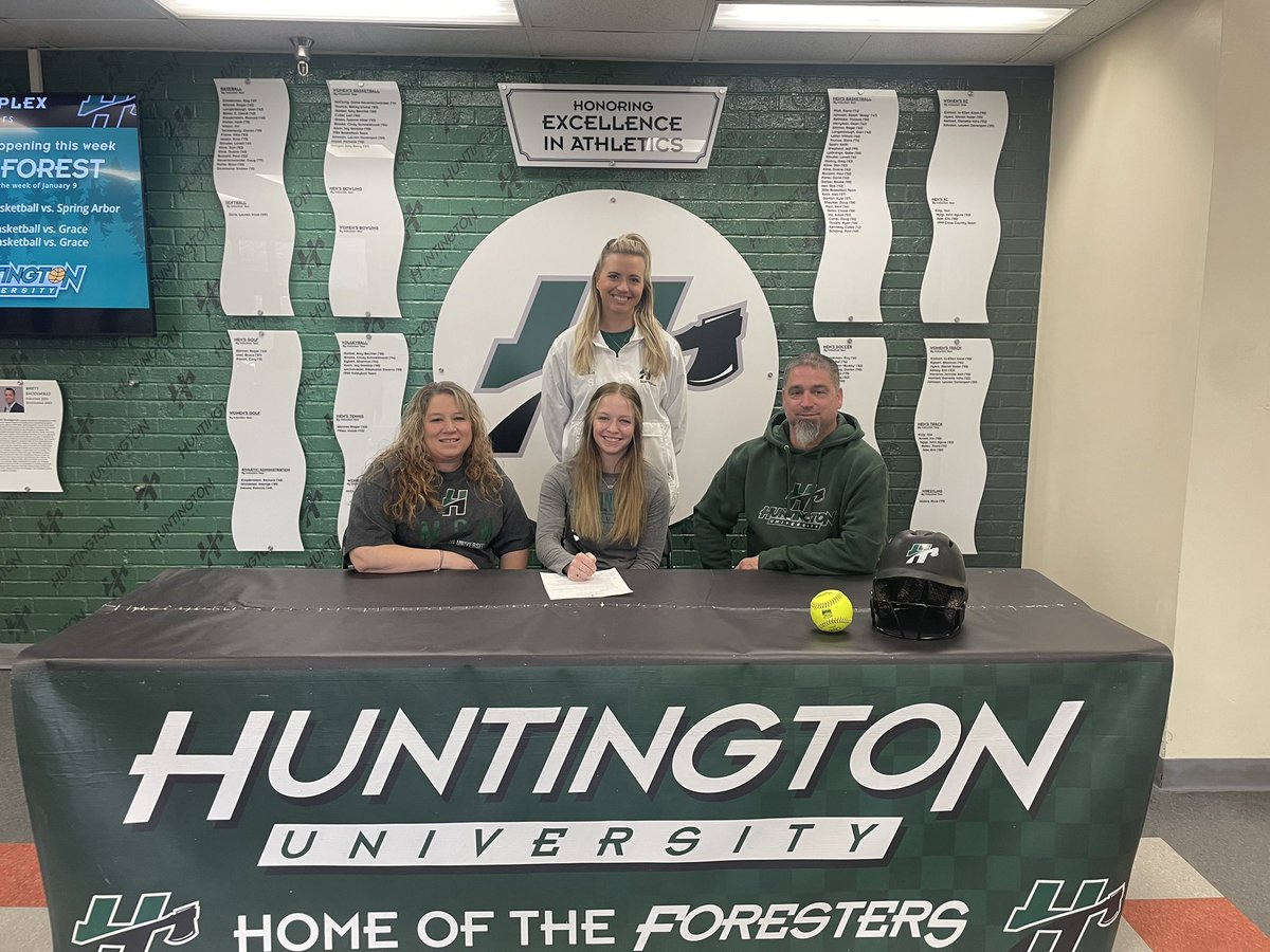 Huntington Softball tweet media