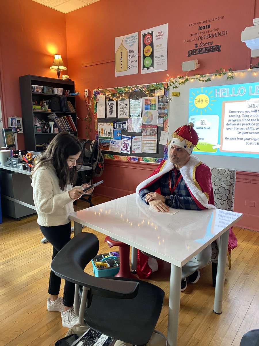 Leslie Van Bell tweet media