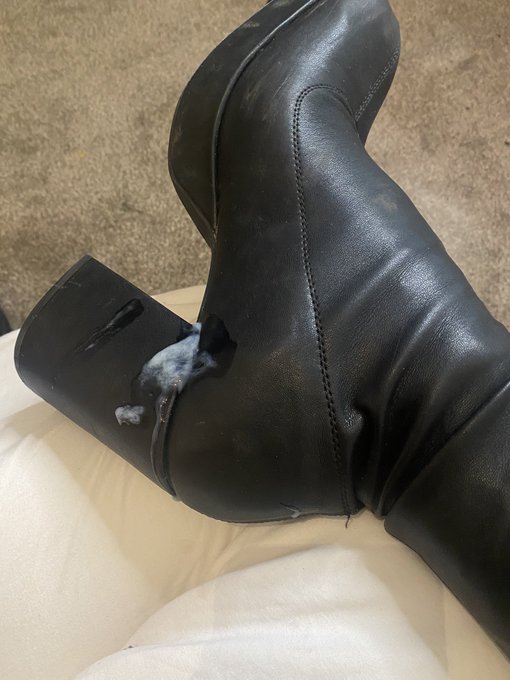 I just came on my boot 🙊  Full video: https://t.co/erWo8VXCta https://t.co/iw5KBN9Cgo<a href="/tag/cd"class="tags"><span>#cd</span></a><a href="/tag/findom"class="tags"><span>#findom</span></a><a href="/tag/dom"class="tags"><span>#dom</span></a><a href="/tag/trans"class="tags"><span>#trans</span></a><a href="/tag/transgirl"class="tags"><span>#transgirl</span></a><a href="/tag/cashmaste"class="tags"><span>#cashmaste</span></a>