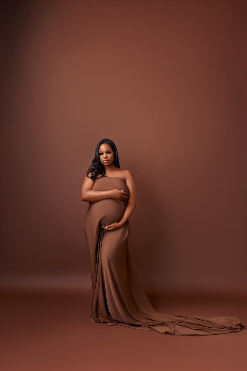 69viewss's tweet image. Shades of Nude 🤎
Maternity photos by me 
#nycphotographer