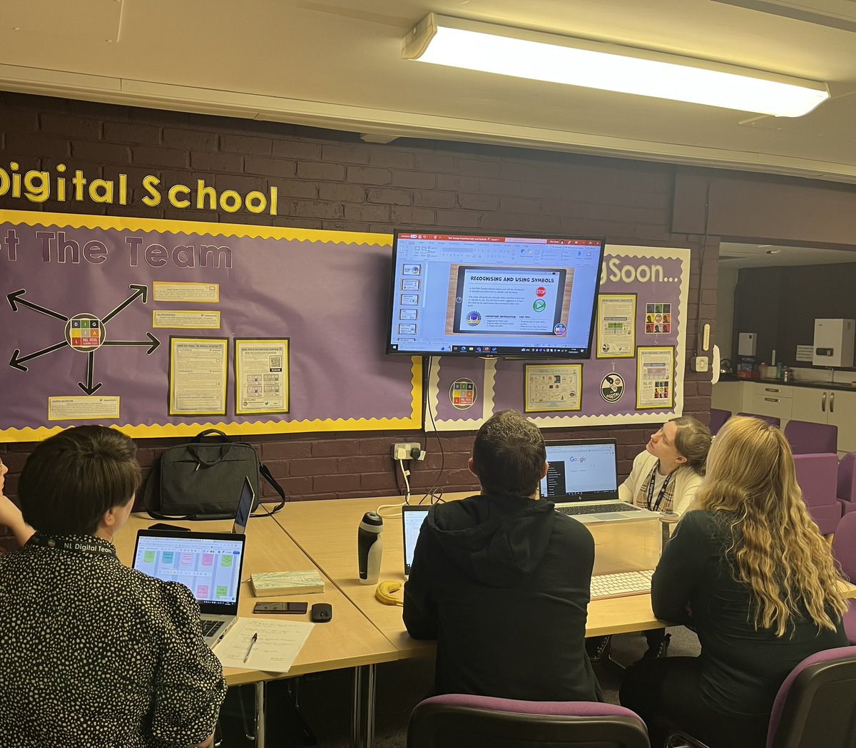 A very productive day catching up with the Tech Tuesday team. Collaboration, planning, sharing good practice and moderation were all on the agenda for today 🌟💡We’ve got lots of exciting things planned for this term 👀 Can you guess what we are working on? <a href="/NLDigitalSchool/">Digital Learning and Teaching NL</a>