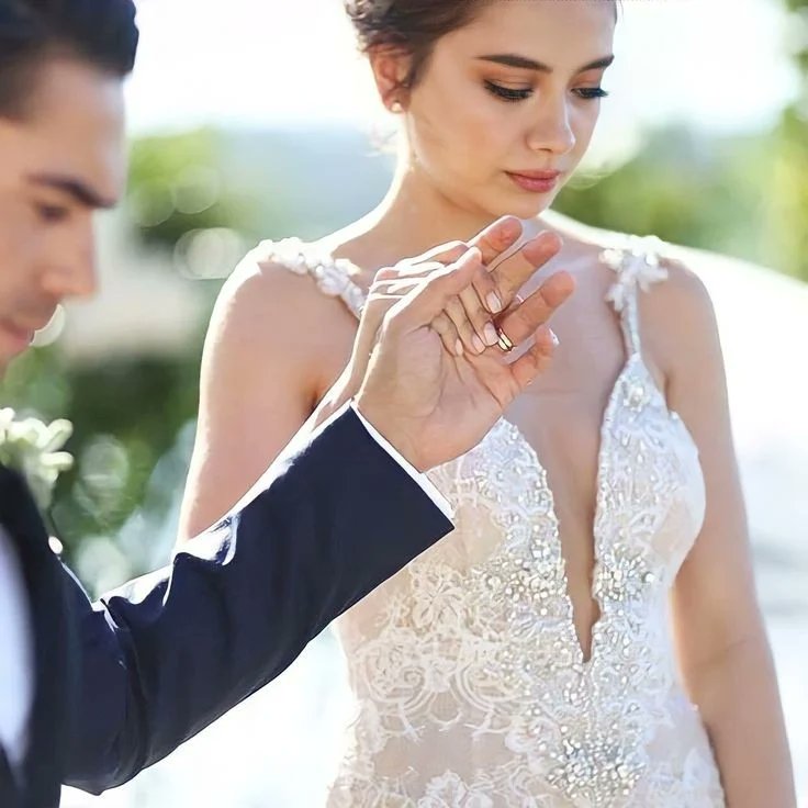 Welsh2024_'s tweet photo. #NeslihanAtagül #Neskar 
🤍💍08.07.2016💍🤍 https://t.co/Qku7bv8PqX