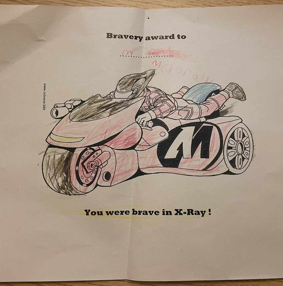 LGMcDonald1's tweet photo. You know it’s been a good day at work when a patient hands you a personalised piece of artwork. I was definitely brave today @NewcastleHosps https://t.co/Ya5ItPL8cP
