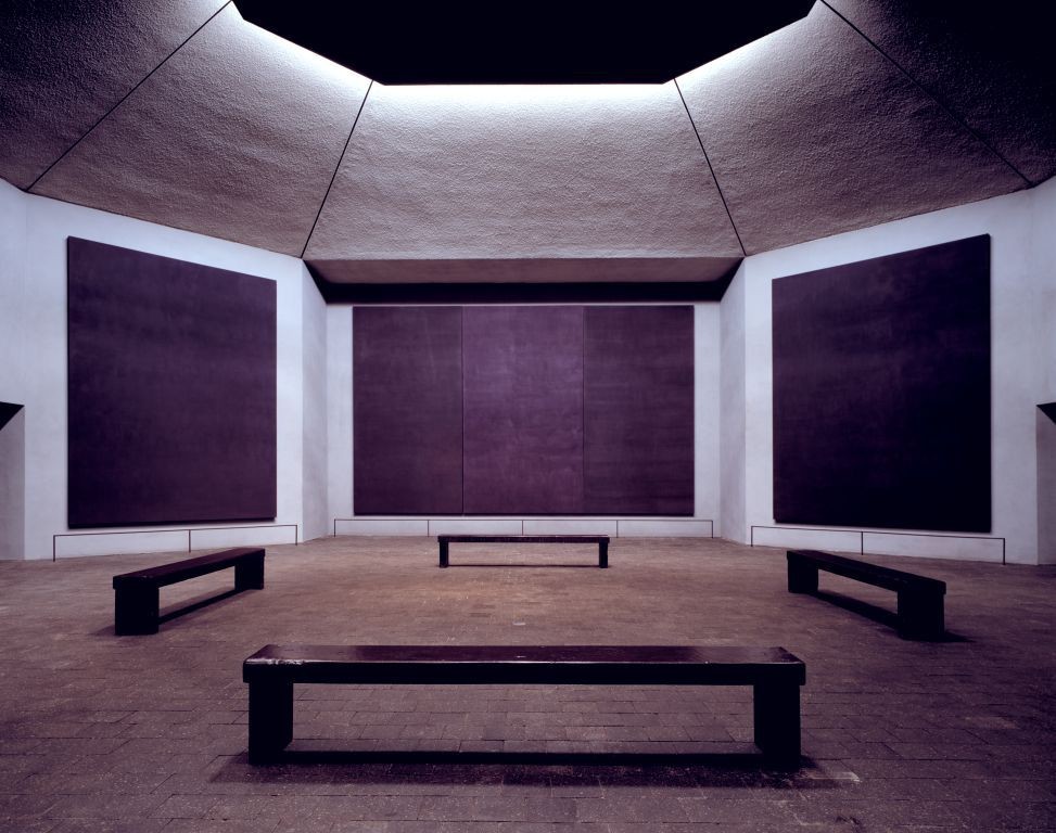 lopedetoledo's tweet photo. Hoy me gustaría hablarte de arquitectura.

Pero también de música y pintura. Porque en EEUU existe una capilla con 14 de los cuadros más tristes del mundo. Tanto es así, que su creador nunca los llegó a ver expuestos.

Acompáñame a conocer la Rothko Chapel.

👇🏼 DENTRO HILO 🧶 https://t.co/LQAqEzBeio