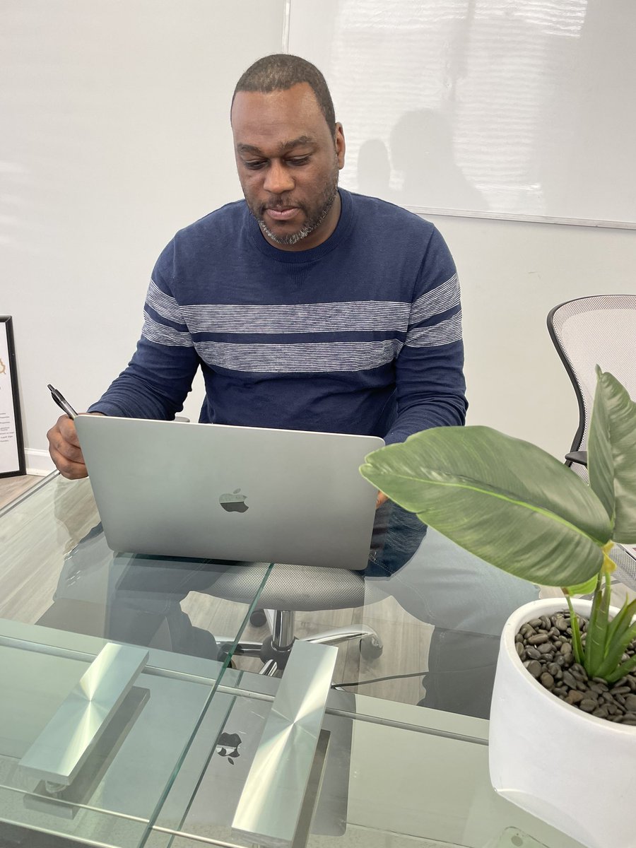 HTPro10's tweet image. ✅ First Official Consultation  
#SCRealtor #TheRealEstateCoach #ColumbiaSCRealtor #WeAreColumbia #SodaCity #BuyerConsultation #FamouslyHot #LowCountry #Midlands #PeeDee #UpState