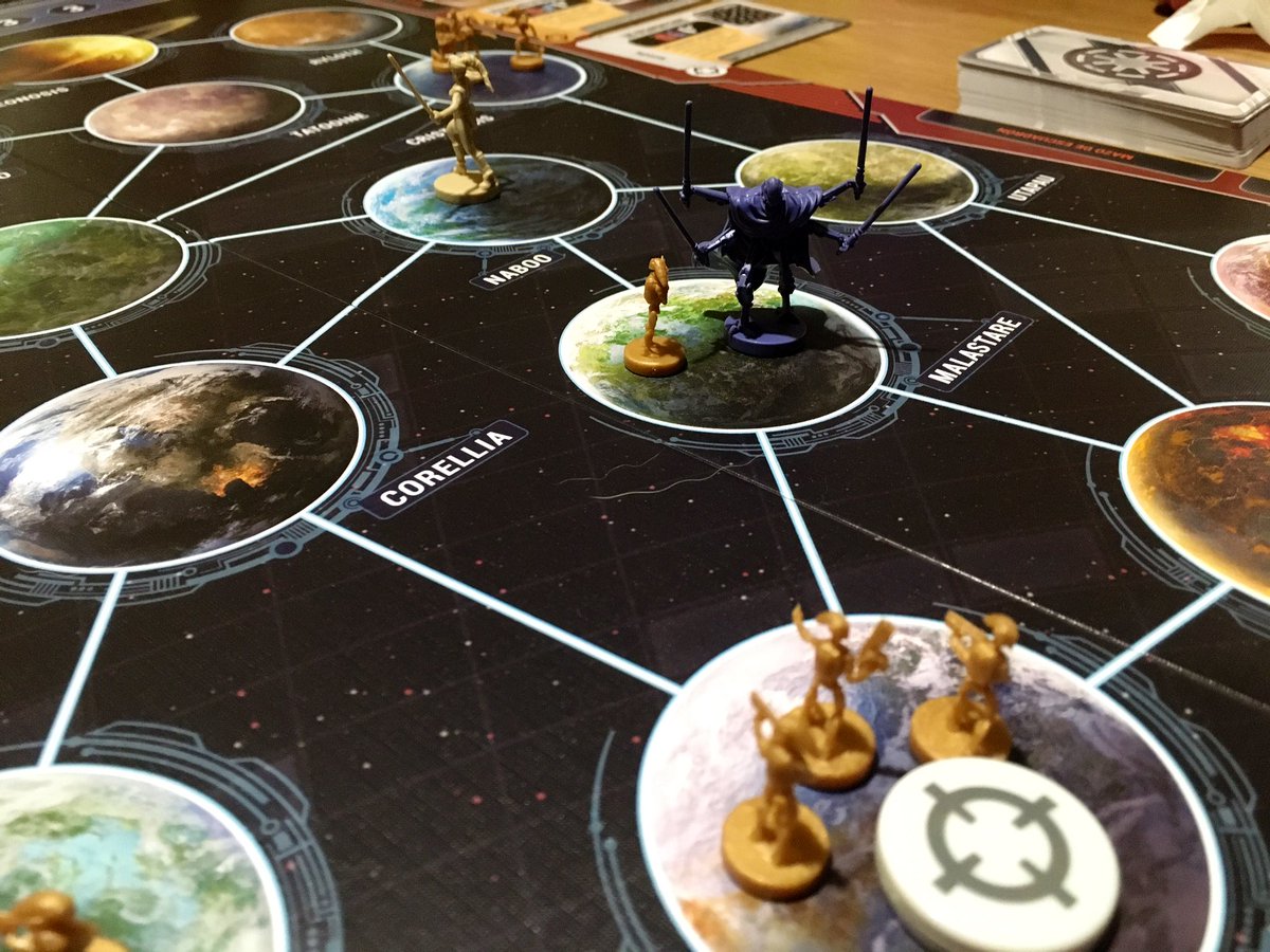 Vamos un poquito con #StarWarsLasGuerrasClon con enfrentamiento al General Grievous #juegosdemesa