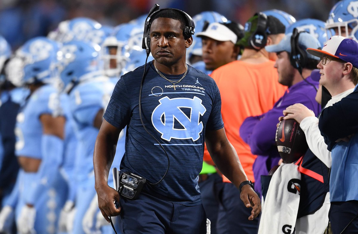 LeePaceTweet's tweet photo. No one sold the @UNCFootball and Carolina experience harder than @drebly_32. Hate to hear he and the program are parting ways. But that playing career from 1995-97? Always🐐. https://t.co/IHuuuf3ApB