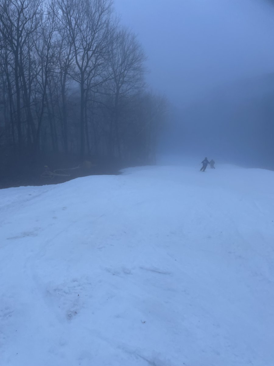 VTHSVikings's tweet photo. Lately, the ski team has felt like a swim team with an empty pool....the warm winter is nice for the rest of us, but the ski team is already two meets behind and the snow, when not shrouded in fog, is either like sugar or mashed potatoes. Sigh. #WeAreVTHS #VikingPride #WeNeedSnow https://t.co/UeuiZHobLS