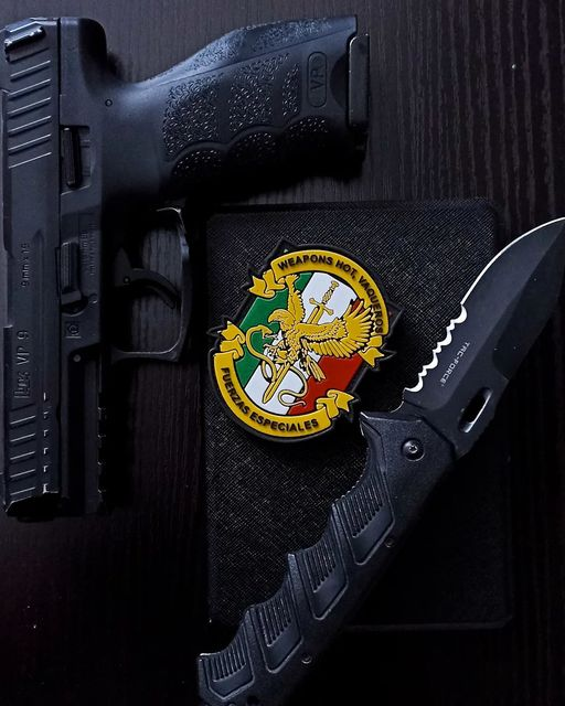 MxTacs's tweet photo. Ready to read.
Parche por @bordadosellobito
#learnwithexperience #SpecialTactics #spectacs #st_mx #hk #hkvp9 #knife #foldingknife #beprepared #callofduty #cod #callofdutymodernwarfare #codmw #losvaqueros #taskforce141 #beprepared https://t.co/LgCTdLAr4x