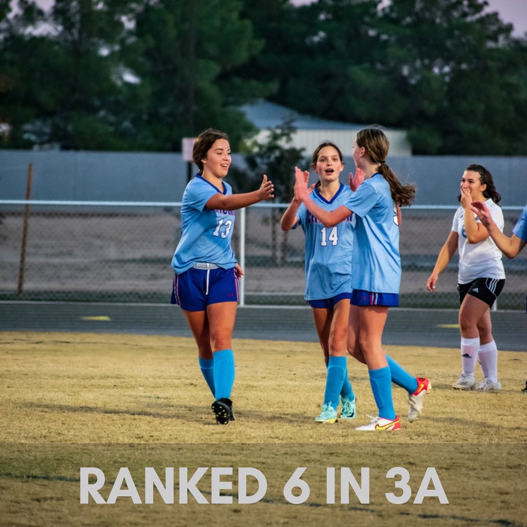 CrismonGSoccer's tweet photo. Rankings were released on https://t.co/LN4l3TbYBg and your Crismon Rattlers are number 6 with a 7-0 record! ⚽️
Attitude + Effort = Success
🐍
#CrismonHS #CHS #QueenCreekAZ #CrismonHighSoccer #RattlerSoccer #RattlerGirlsSoccer #CrismonGirlsSoccer #StrikeFirst #AZPrep365 https://t.co/0BysnmhbbZ