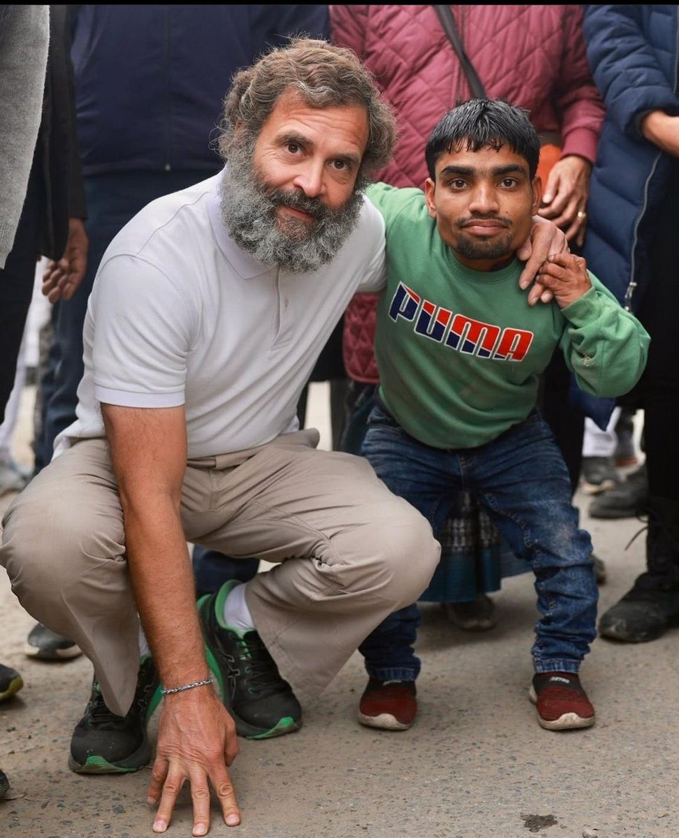 yogi_singha's tweet photo. ❤️🤞कमाल कर दिया भाई ने, कहावत सिद्ध कर दी , खून बोलता है..और जब खून बोलता है तो , कहीं किसी का खोलता भी है , तेरी दरियादिली का जवाब नही भाई । जय हिन्द 🇮🇳 https://t.co/J9iTkf90Rw