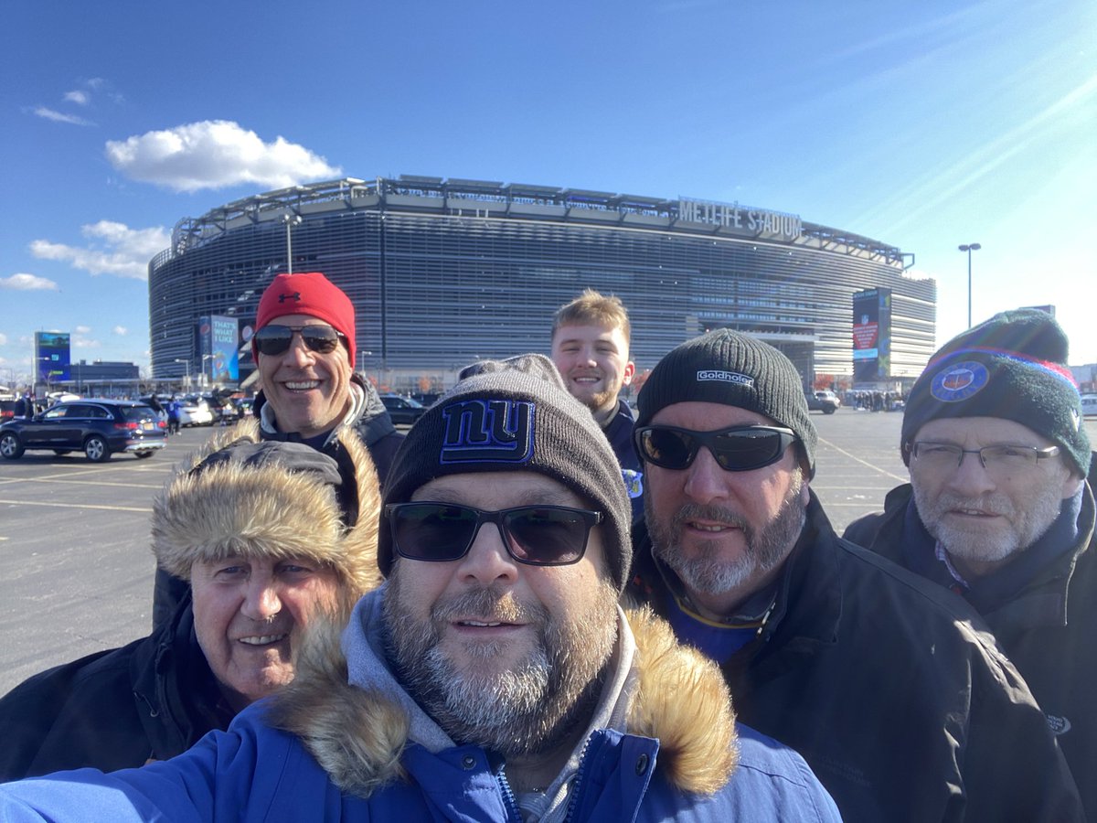 MarkHowe1972's tweet photo. @Giants Can’t wait to be back #UKGiants https://t.co/FV8valMNRT