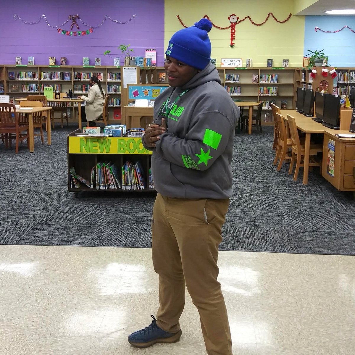 YOUmedia tweet media