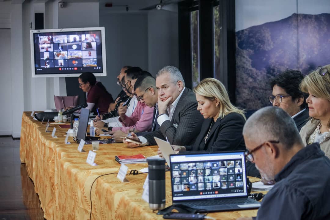 Hoy revisamos las líneas estratégicas de Ciencia y Tecnología para el año 2023.

Fue un espacio de evaluación, planeación y generación de propuestas para la gestión pública. 

Retos interesantes e importantes para construir lo nuevo, desde una racionalidad para la vida.