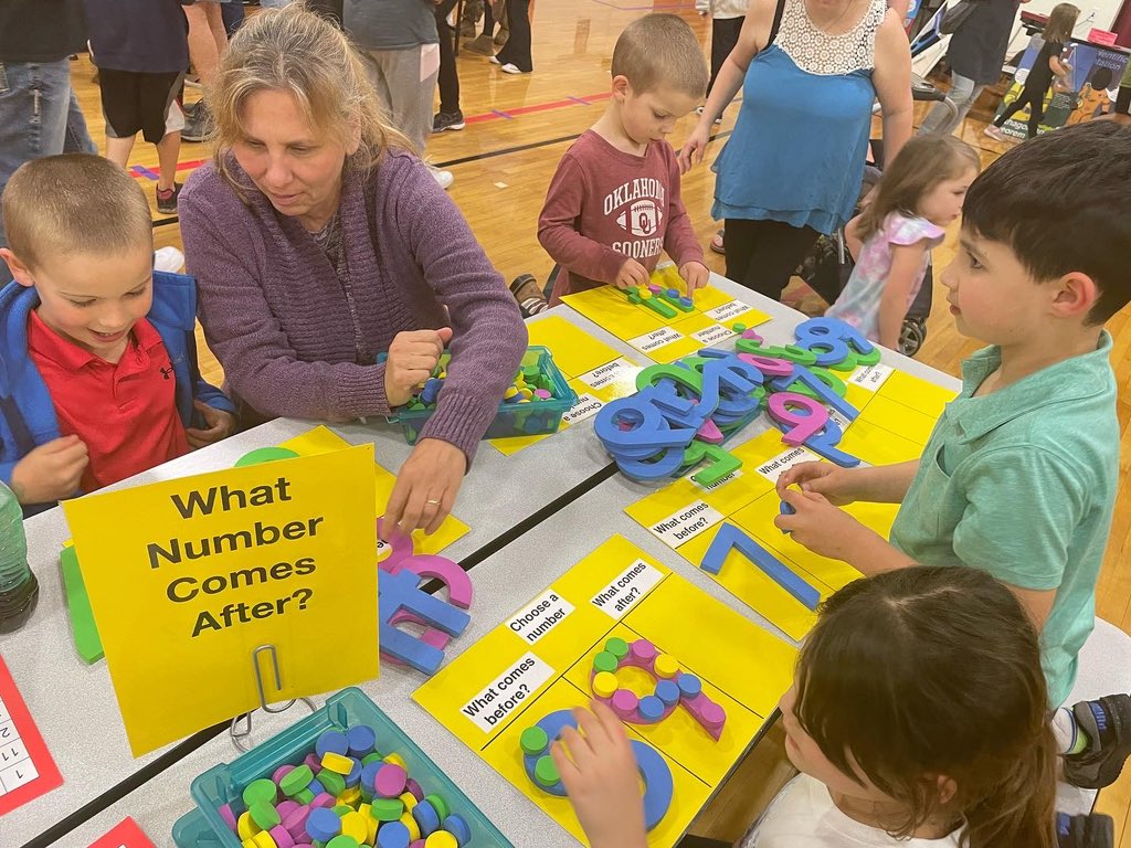 cisdnews's tweet photo. It was a great night in Comal ISD. Take a look at the fun our families at Goodwin Frazier Elementary had tonight! #comalreads23 #mathisabigdeal #todayincomal #comalisd https://t.co/qoFxRbJIXz