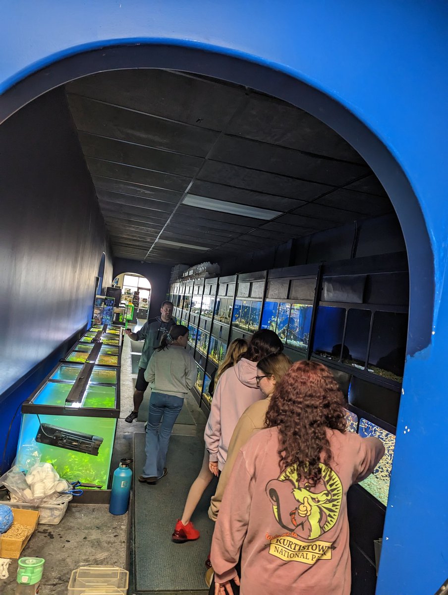 OATCAnimal's tweet photo. Career exploration field trip at Olathe Pet Shop! Such a great talk from local owner about some of the possibilities in small animal care. @RoadrunnersOATC https://t.co/NBv0YZqhXy
