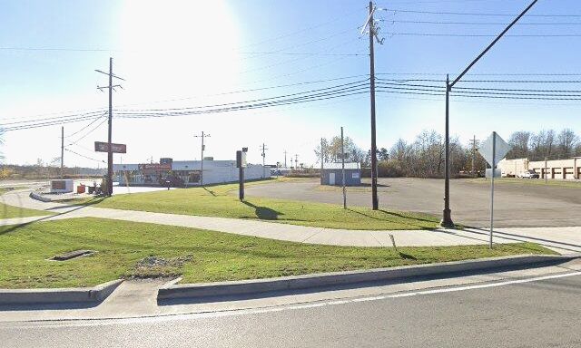 lost_journeys's tweet photo. I am around Warren, United States now. https://t.co/7rMrPFkMH7 #lostjourneys https://t.co/TLVWryhgAP