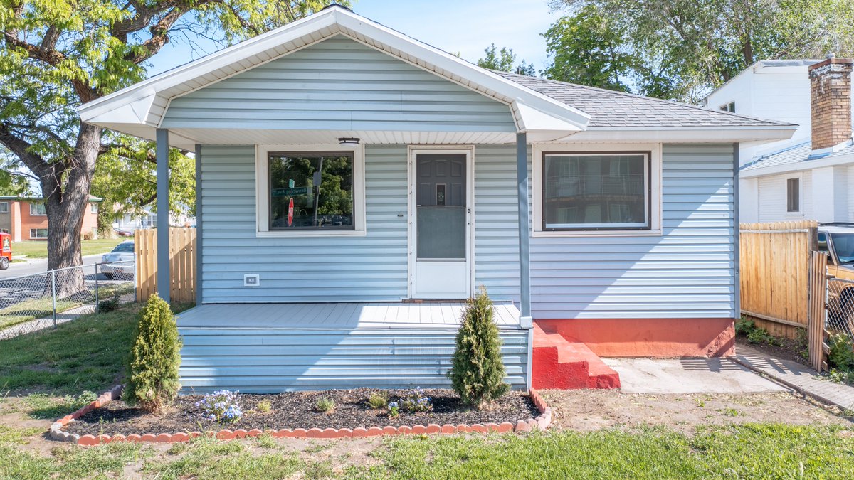 TheChildTeam's tweet photo. Check out our listing in Salt Lake! Minutes from Downtown and close to Liberty Park! Recently Remodeled!
https://t.co/nfawmopZkz https://t.co/qv4NcI03fP