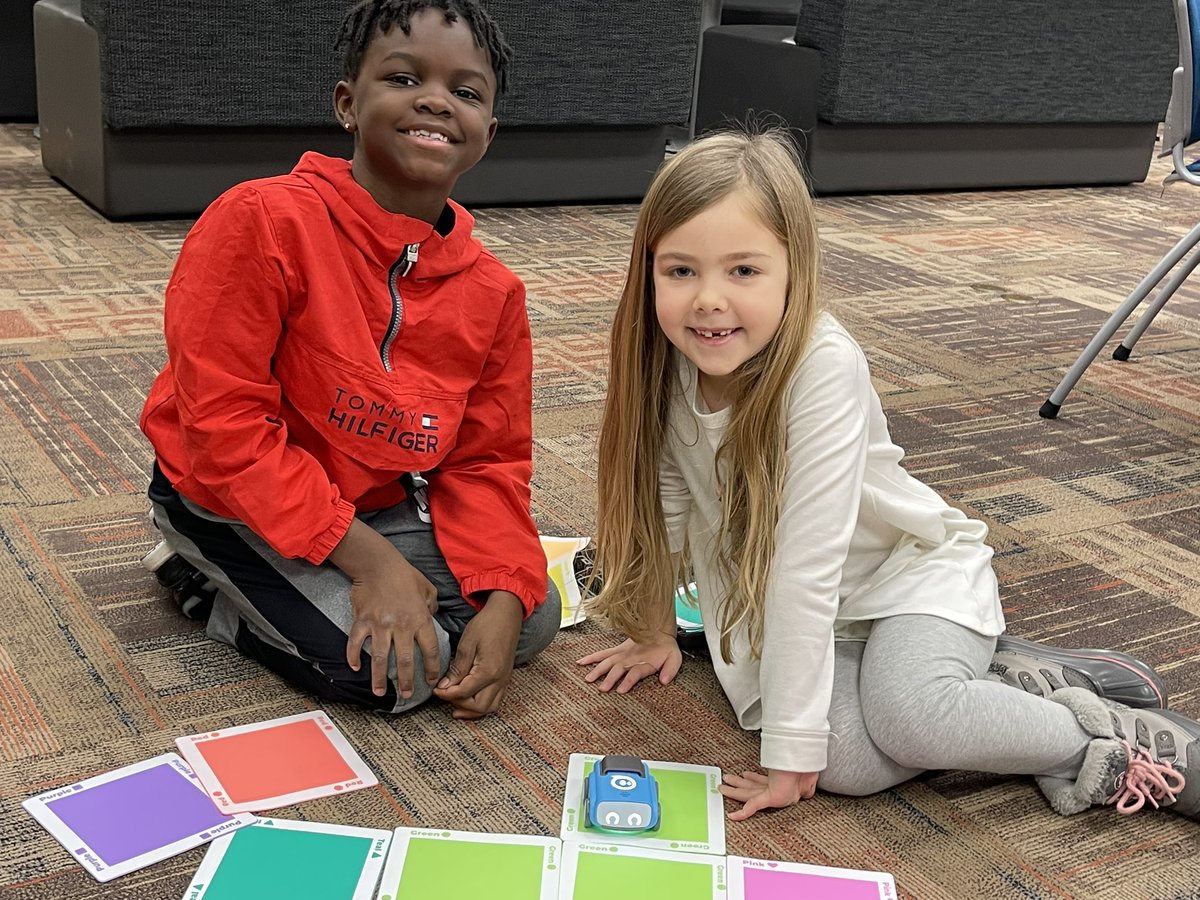 KevinSayerska's tweet photo. Another excellent day of #CodingStations. My @ISD717 students had a blast. Sadly only a couple more days left, then the robots will get a much needed break. π @MNCodes @codeorg https://t.co/8batK475CS
