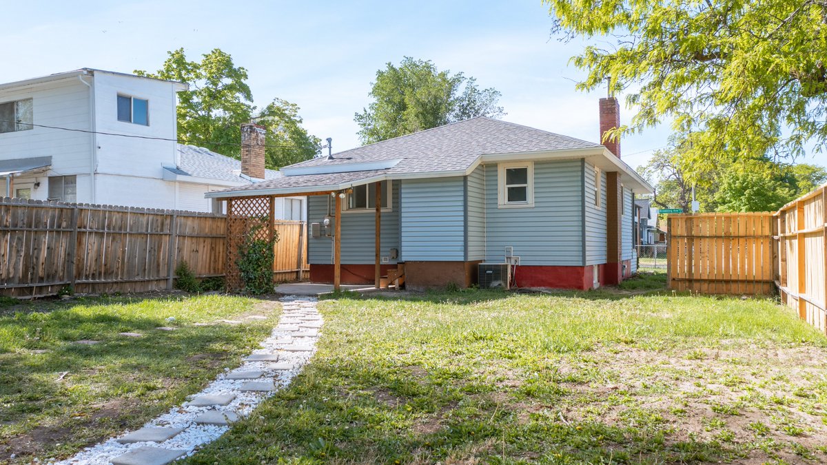 TheChildTeam's tweet photo. Check out our listing in Salt Lake! Minutes from Downtown and close to Liberty Park! Recently Remodeled!
https://t.co/nfawmopZkz https://t.co/qv4NcI03fP