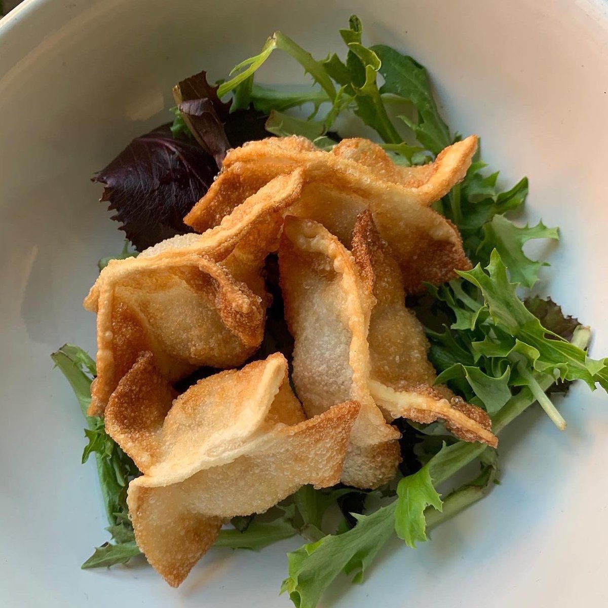 2 crunchy new additions to the menu starting today including the Katsu Dawg and the Seeds of Love. We still have some Good Times Rolls, but this is an internet secret 😉 

#pittsburgh #vegan #atownpgh #onionmaiden #veganpittsburgh #pittsburghvegan #eatdrinkvegan #pghasianfood